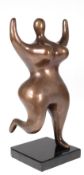 Gimenez, Pierre (1950) "Weiblicher Akt mit erhobenen Armen", Bronze, braun patiniert, unsigniert, H