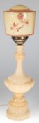 Tischlampe, Speckstein, 1950er Jahre, umlaufend geschnitzter Dekor, 1-flammig, mit beigem Glasschir