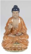 Buddha-Figur "Buddha mit Argumentationsgeste auf doppeltem Lotosthron sitzend", graue Keramik, z.T.