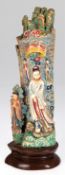 Asiatische Schnitzarbeit, figürlich, wohl Knochen, polychrom bemalt, auf Holzsockel, H. 26 cm
