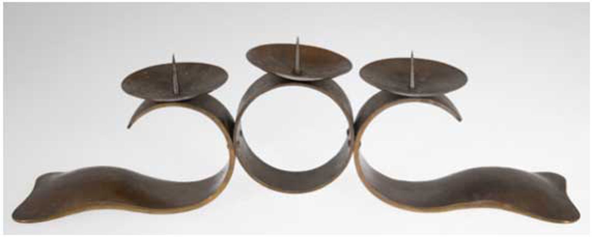 Bauhaus-Kerzenleuchter, Bronze, Hans Przyrembel, monogr. HP, Handarbeit, H.12 cm, B. 39 cm