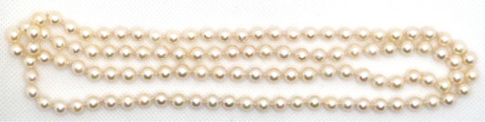 Endlos Akoya-Perlenkette, cremefarben, Durchmesser der Perlen ca. 6 mm, feiner Lüster, gute Qualitä