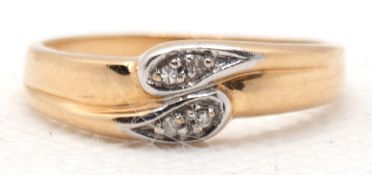 Ring, 585er GG, 2,1 g, mit Brillantbesatz, RG 53, Innendurchmesser 16,8 mm, erinnert an 2 Schlangen
