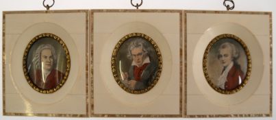 3 Miniaturen 19./ 20. Jh. "Mozart, Beethoven" und Bach", feine polychrome Malerei auf Bein, ovaler 