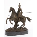 Bronze "Ritter in Rüstung mit Schild und Lanze auf Pferd sitzend", bezeichnet "Kamil", braun patini