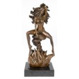 Bronze-Figur "Medusa in erotischer Pose sitzend", Nachguß, braun patiniert, bez. "Aldo Vitaleh", au