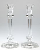 Paar Kristall-Kerzenleuchter, 1-flammig, sechseckiger Stand (min. best.), H. 25 cm