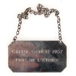 Plakette an Kette, Silber (geprüft, unleserl. Punzen ), achteckig mit Inschrift "Chio Geneve 1957-