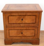 Biedermeier-Kommode, Esche, 2 Schubladen, Bandintarsien, Gebrauchspuren, 74x75x50 cm