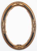 Spiegel im Antikstil, oval, facettierter Kristallspiegel mit gravierter Krone, Holzrahmen, 110x80 c