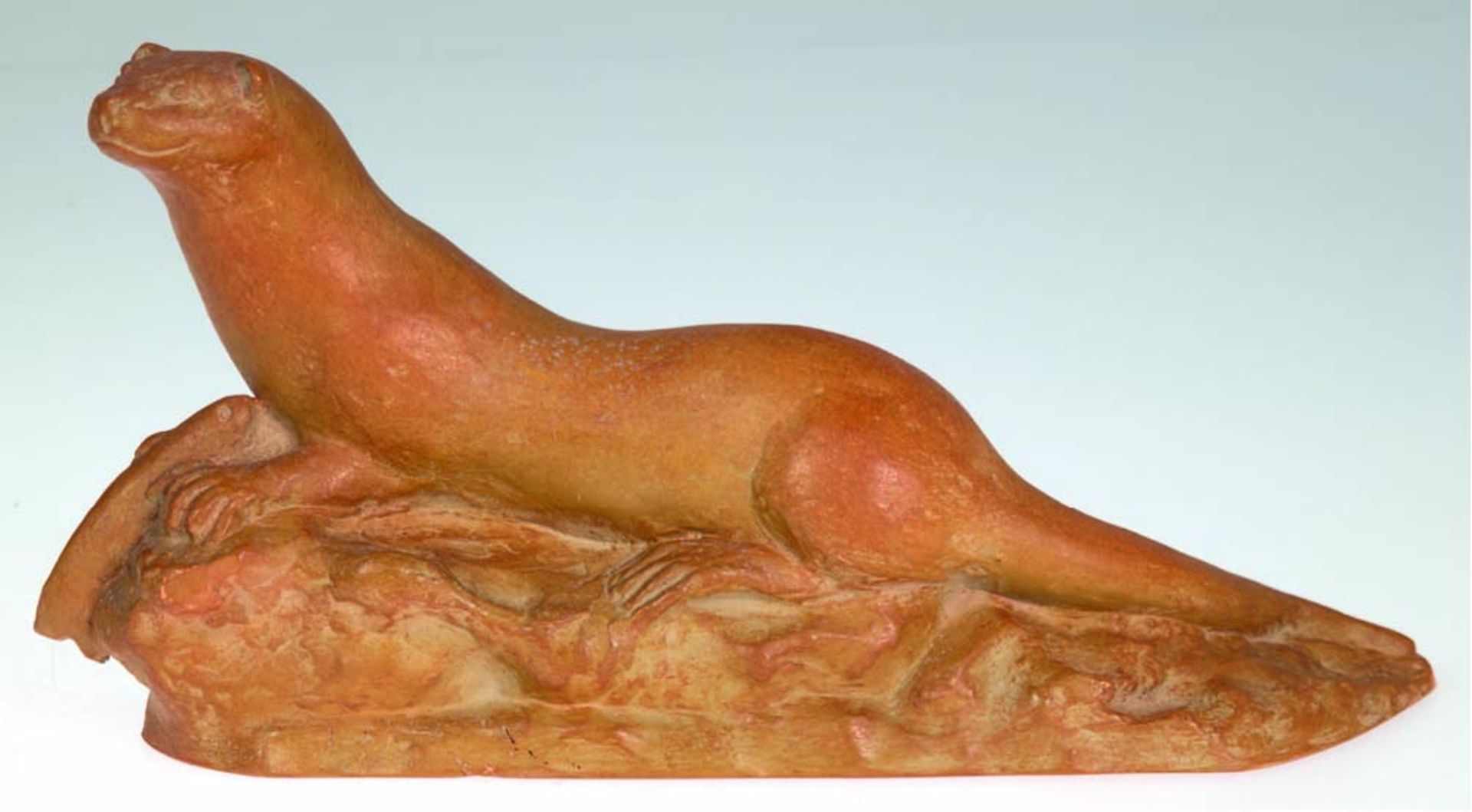 Arentz, Kurt (1934 Köln- 2014 München) "Fischotter", Terrakotta, signiert, H. 14 cm, L. 28,5 cm