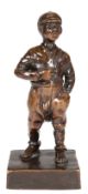 Bronze-Figur "Barfüßiger Junge mit Zigarette", auf Sockel monogr. "HC 1918-"braun patiniert, H. 20,