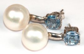 Ohrringe, 925er Silber, mit großen Perlen ca. 12,5 mm, Blautopase vollflächig facettiert, L. 2,2 cm