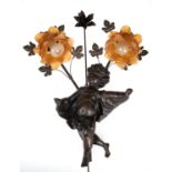 Wandlampe mit Putti, 2-flammig, Gußmasse/ Eisen, dunkelbraun patiniert, 2 floral gestaltete Leuchte