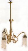 Jugendstil-Deckenlampe, um 1900, Messing, 3 geschwungene Lampenarme mit Blatt- und Ornamentaldekor,