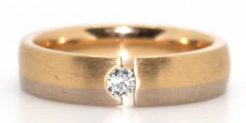 Spann-Ring, Bicolorschiene, 585er GG/ WG, mit Brillanten von 0,1 ct., ges.5,5 g, RG 51,5