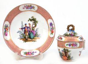 Kleine Meissen-Deckeltasse,  19. Jh., (Marke 1850-1924), mit polychromer Figurenmalerei nach Wattea