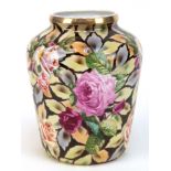 Jugendstil-Vase, Carl Thieme, Altwasser Schlesien, vollflächiger Rosendekor auf braunem Grund, ober