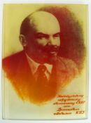 "Lenin-Porträt", in Glasplatte, Geschenk von Donezk an Magdeburg, 22,5x16,5 cm