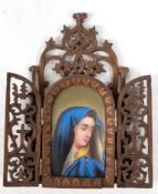 Heiligenbild "Madonna", 19. Jh., Öl/Porzellan, im geschnitzten, durchbrochenem Holzrahmen mit Klapp