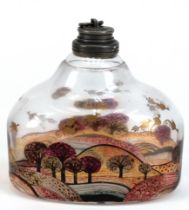 Flasche mit Zinn-Verschluß, Mitte 20. Jh., im Querschnitt ovaler Korpus mit umlaufender Landschaft