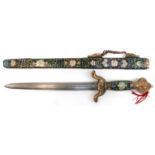 Cloisonné-Schwert, China, Scheide und Griff Messing farbig emailliert mit Blumen- und Ornamentdekor