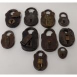 Quantity of vintage padlocks. Shipping Group (A).