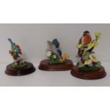 3 Leonardo bird figures. Shipping Group (A).