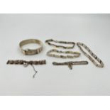 (6) .925 silver bracelets, Total weight: 69g. Shipping Group (A).