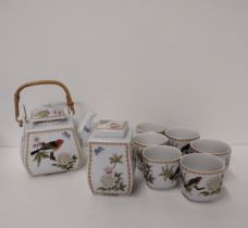 Pretty chinese 4-setting tea set. Collection only.