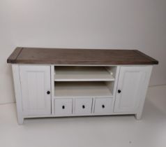 Modern TV/Media unit measuring H:60 x L:120 x D:42 cm. Constructed from recycled wood, white factory