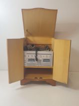 Fergusson stereo master in cupboard H:67 x W:50 x D:46 cm. Collection only.