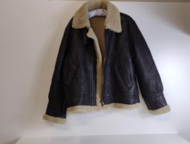 Mens leather bomber jacket, chest size 40". Shipping Group (A).