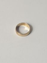 9ct yellow gold wedding band, size N, 2g. Shipping Group (A).