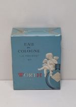 Vintage La Parfums Worth "Je Reviens" Eau de Cologne 62ml in a Lalique bottle. Sealed in box.