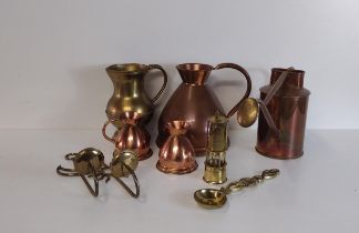 Assorted brass and copperware items. Collection only.