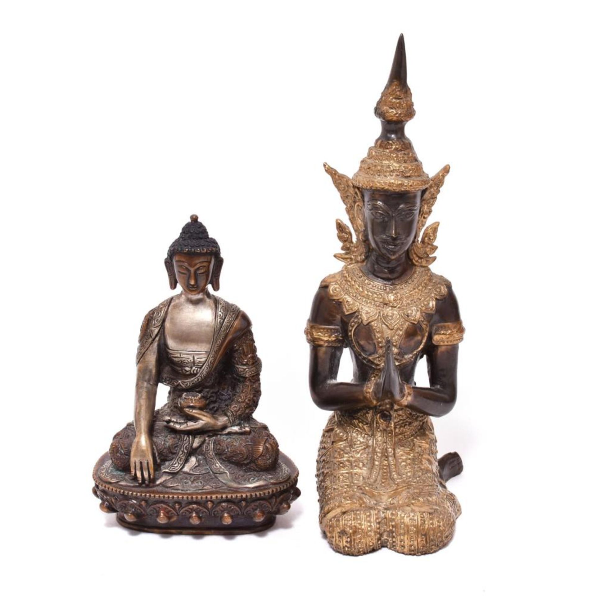 Sitzender Buddha / Tempelwächter. Wohl Tibet bzw. Thailand | Bronze, tlw. dunkel patiniert.