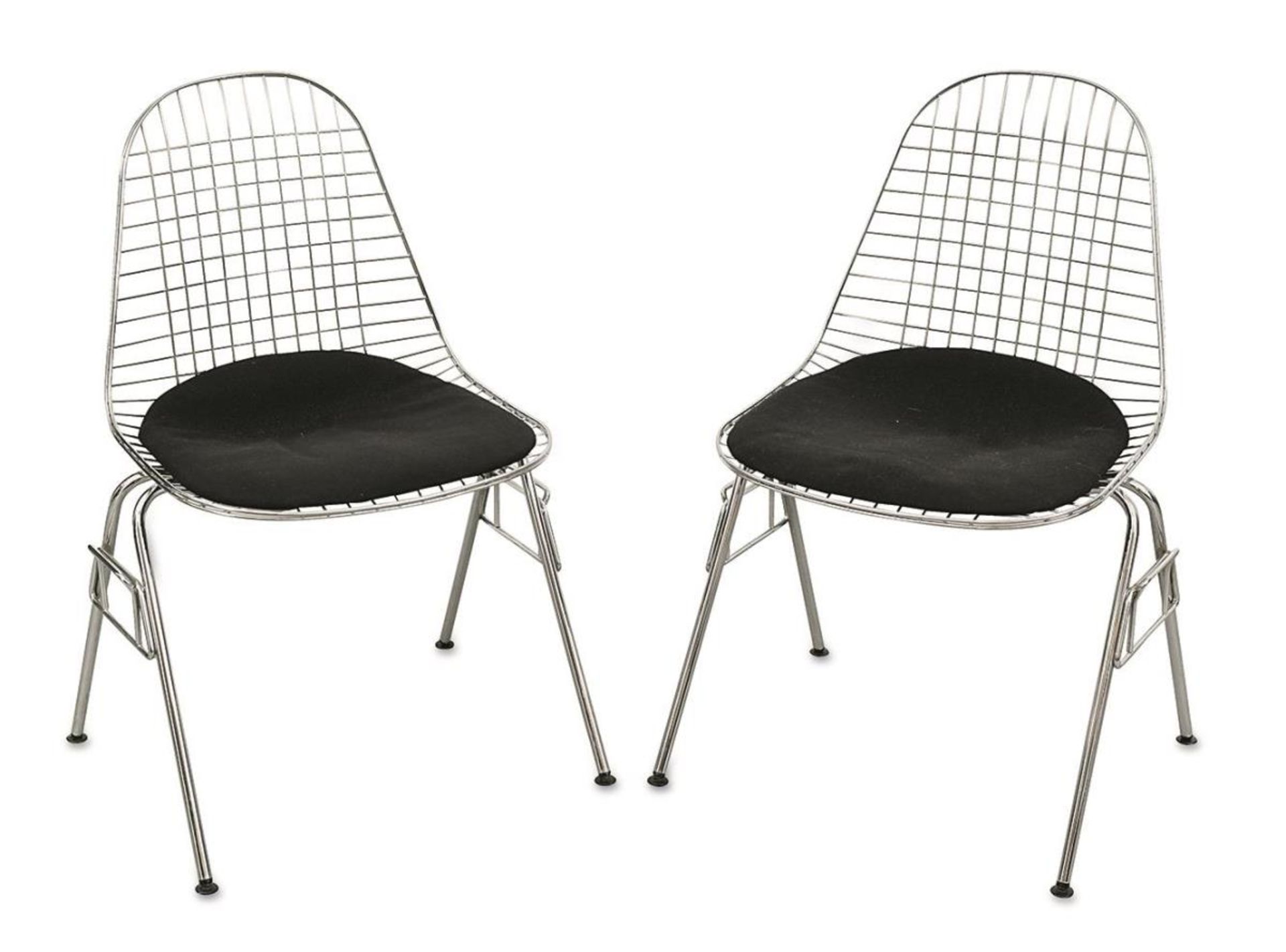 Ein Paar Wire Chairs DSS-N. Charles & Ray Eames (Entwurf), 20. Jh. | Metallgestell, Sitzauflage m...