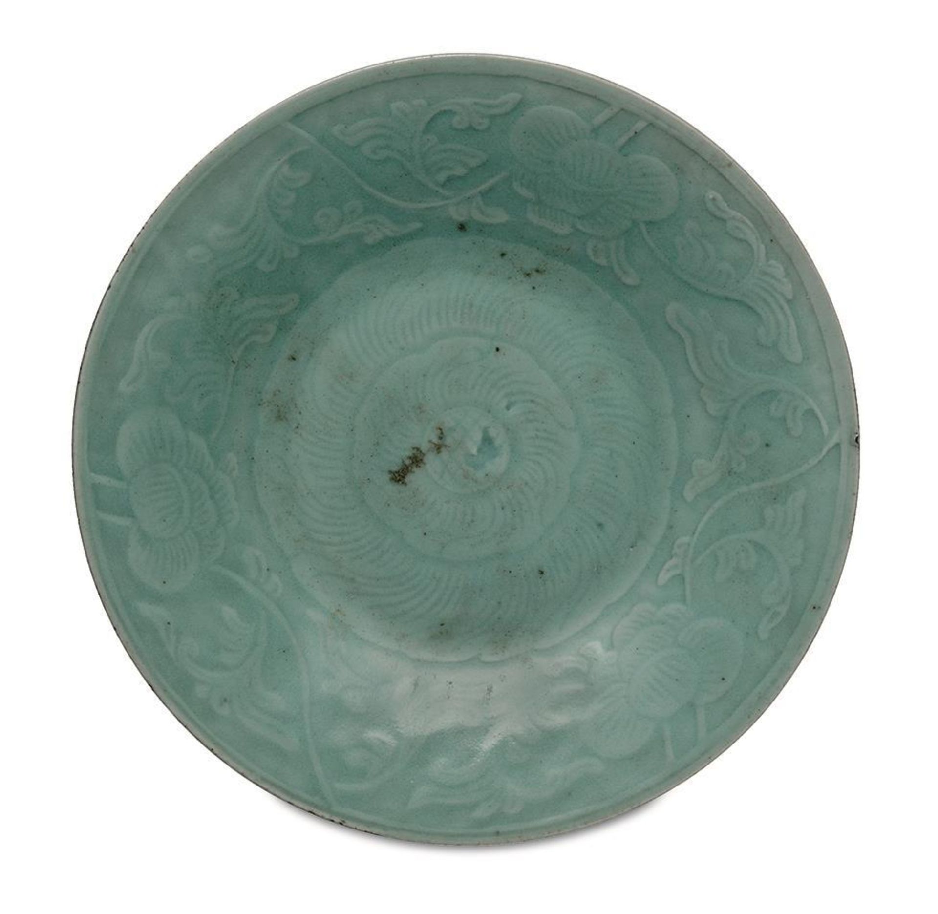 Teller. China, Qing-Dynastie, 17./18. Jh. | Porzellan, Seladonglasur.