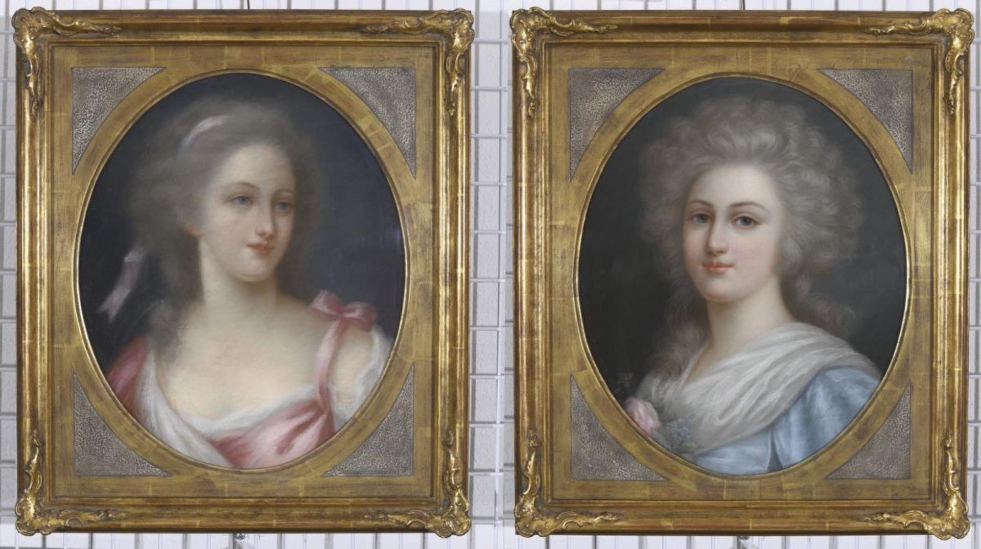 GRAVIER, FLORENCE. Zwei Damenporträts. Pastell. - Image 2 of 2