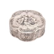 Große Dose. Deutschland, 19./20. Jh. | Silber, innen Reste von Vergoldung.