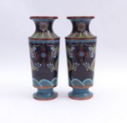 Paar Cloisonné-Vasen, China