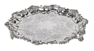 Anbietplatte (Salver od. Waiter) im Rokokostil, Chester, Barker Bros. - 1909