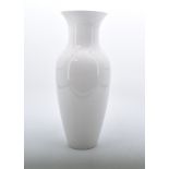 Vase "Syringa", KPM Berlin, 1. H. 20. Jh.