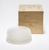 Fujita, Kyohei: Vier kleine Teller in originaler Holzschatulle