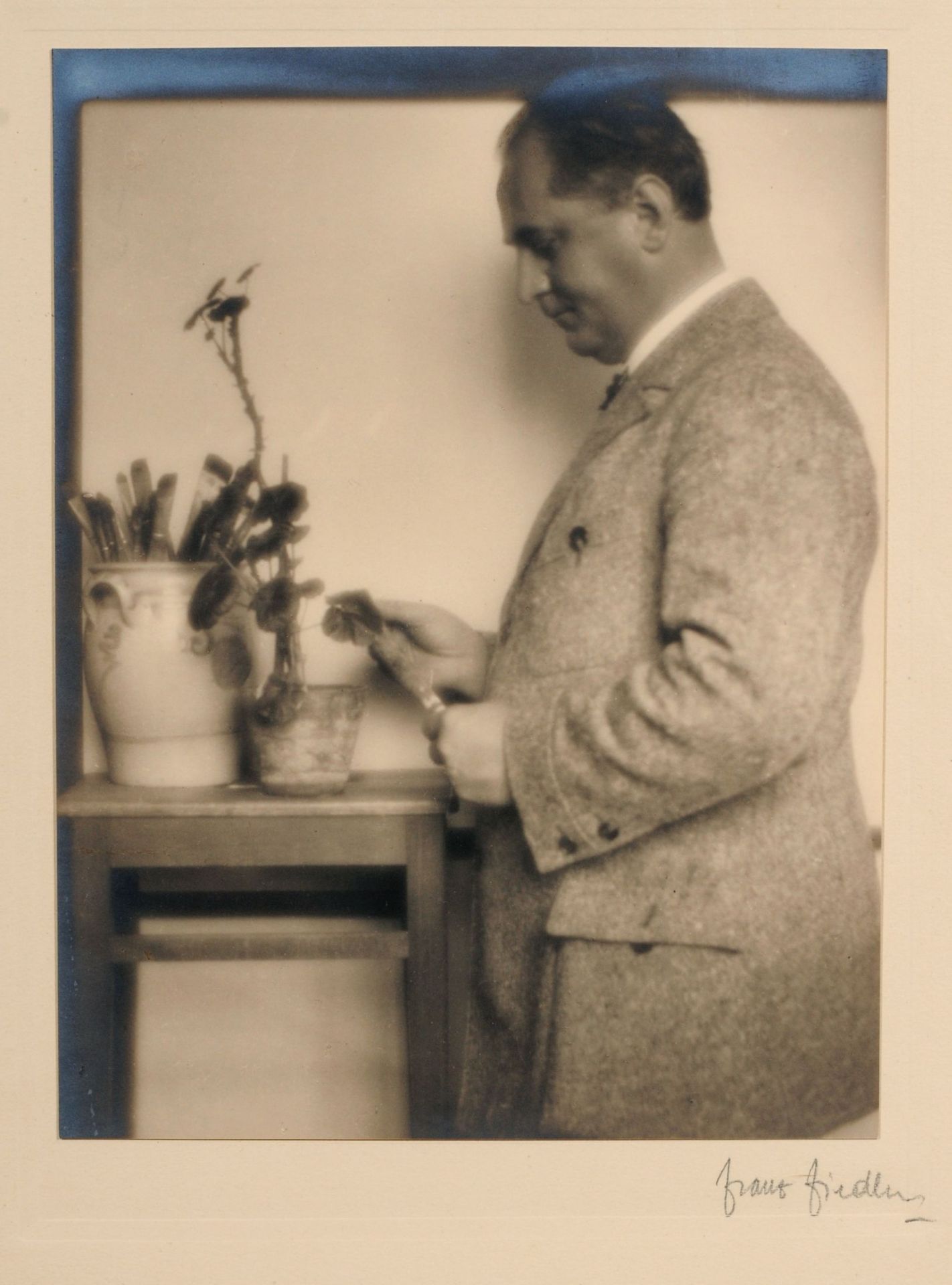 Franz Fiedler, Drei Porträts Arno Drescher. 1925. - Bild 3 aus 3