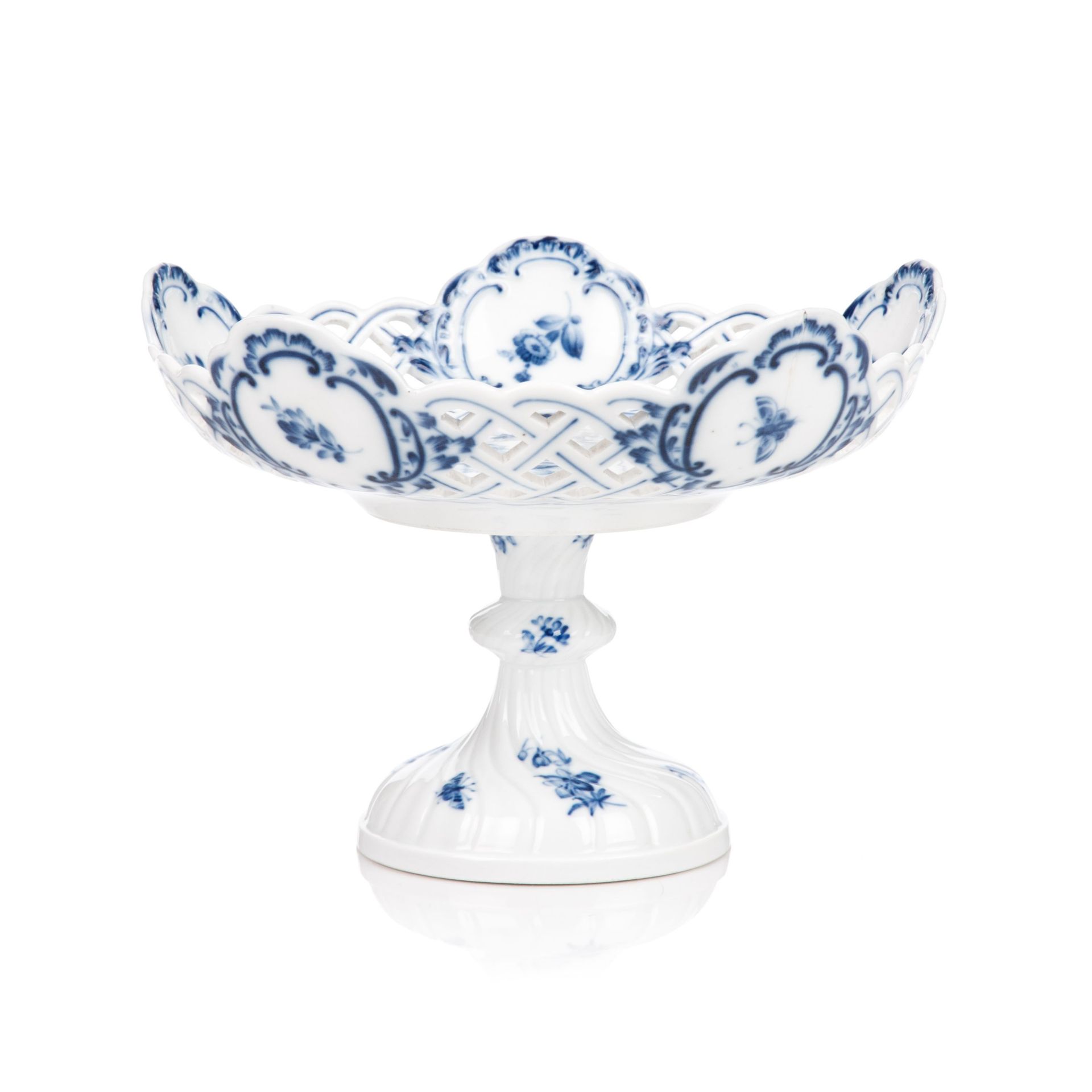 Tafelaufsatz "Blaue Blume und Insekten". Meissen. 1850/60– 1923.