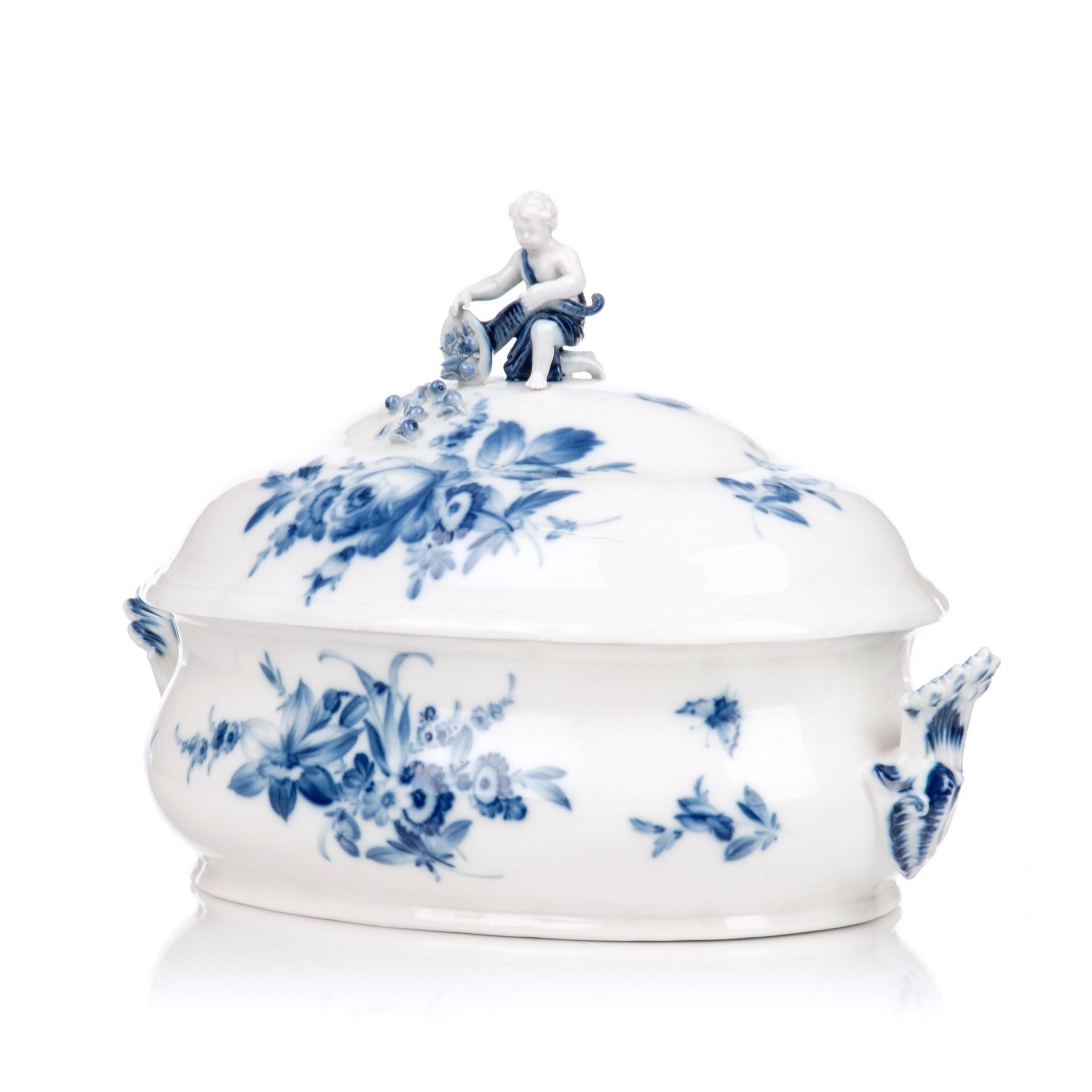 Deckelterrine mit figürlichem Knauf "Blaue Blume und Insekten". Meissen. 1850/60– 1923.