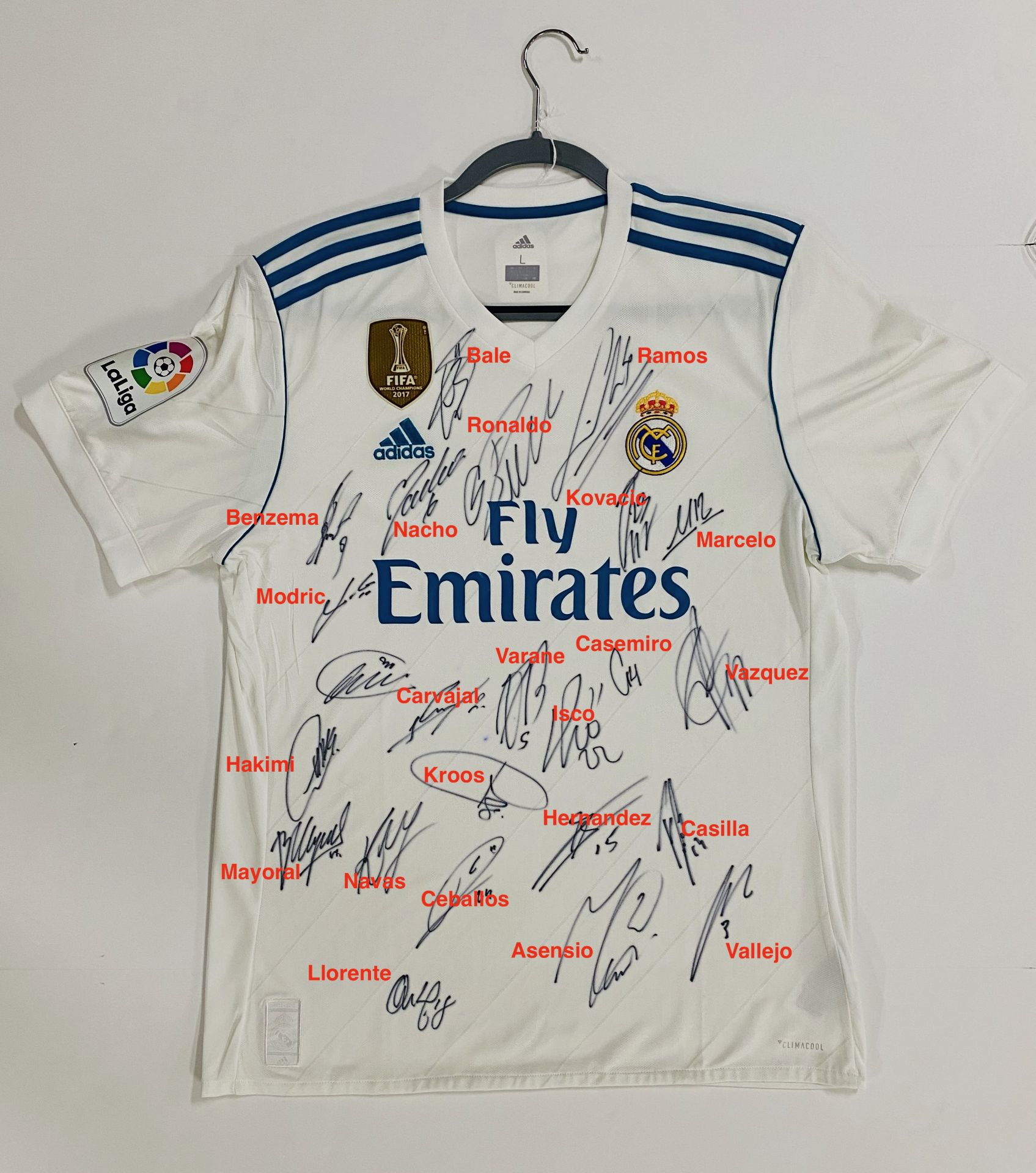 Real Madrid 2018 Champions League winners signed jersey