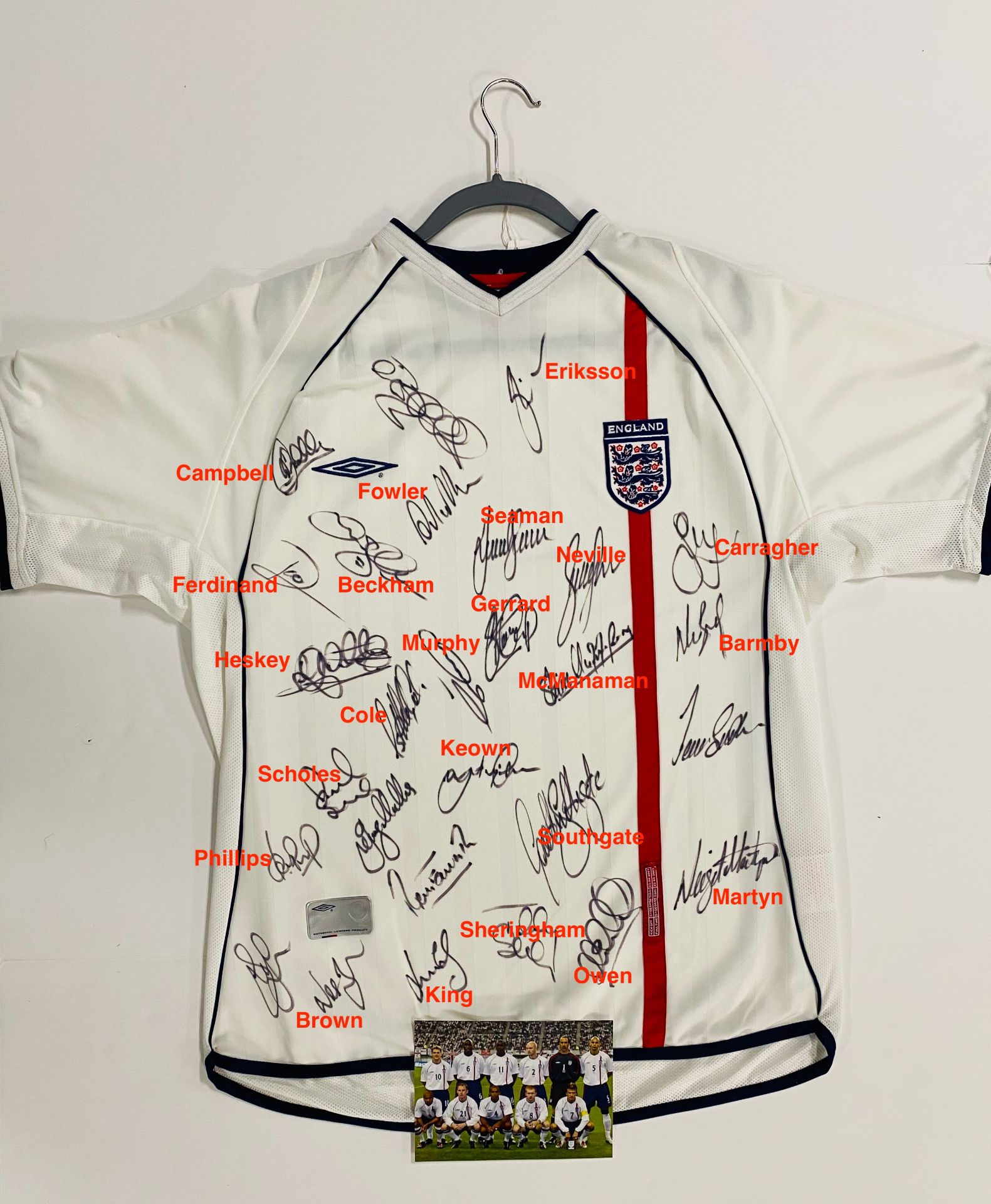 England 2001/2002 signed jersey (S220) - Image 2 of 2